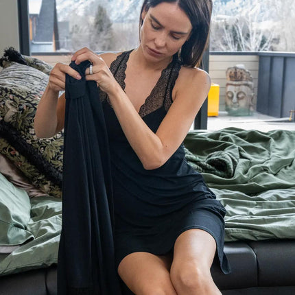 Nora short robe