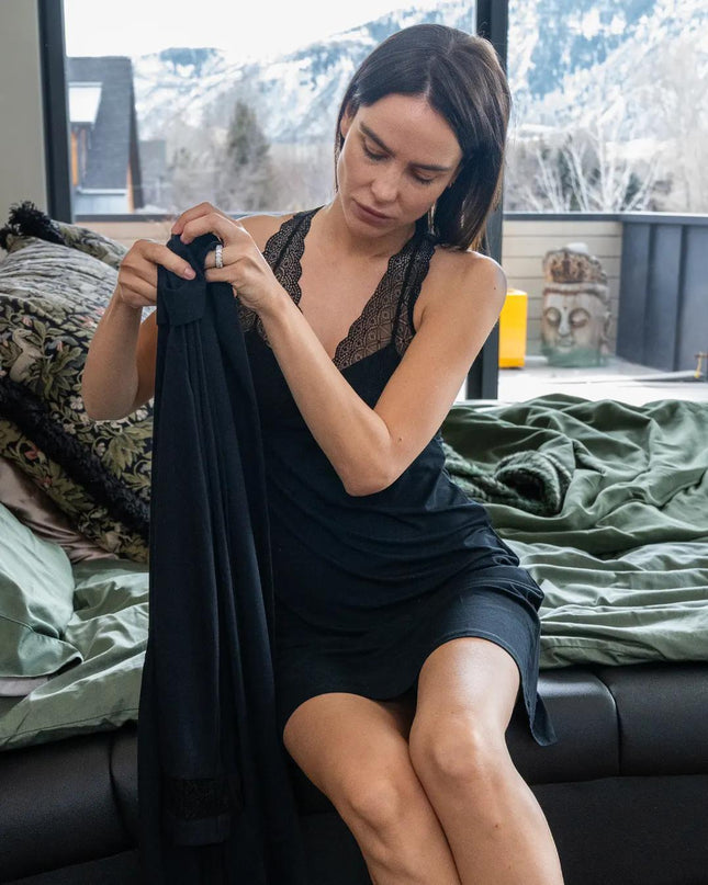 Nora short robe