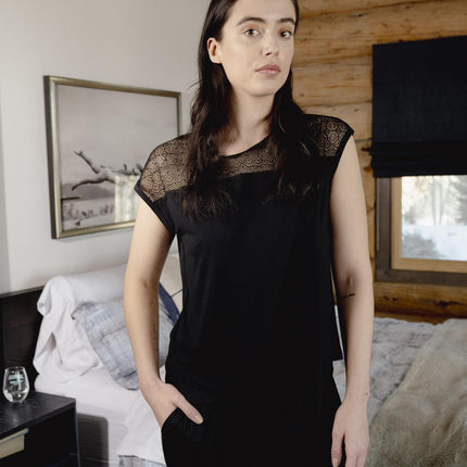 Nora t-shirt with pants set