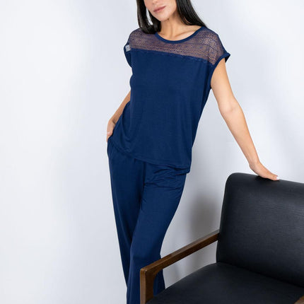 Nora t-shirt with pants set