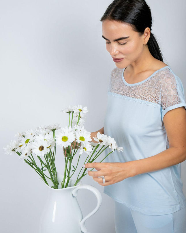Nora t-shirt with pants set